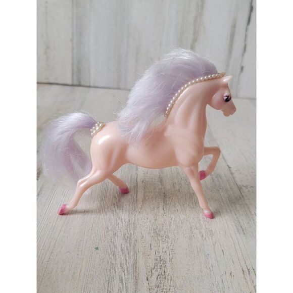 Enchanted Kingdom Horse pony pink doll accessory toy figure - Picture 7 of 8